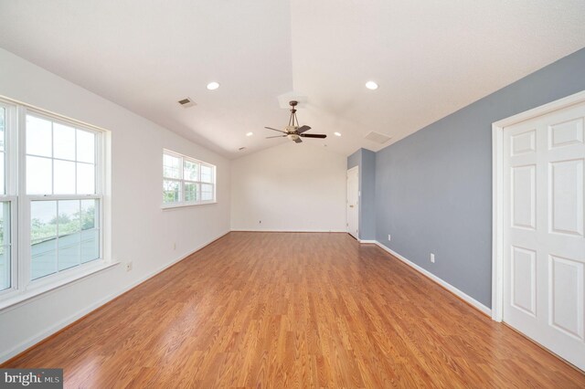 9129 Pebble Beach Ln, King George, VA 22485 - unfurnished room featuring a ceiling fan, light wood-type flooring, recessed lighting, baseboards, and vaulted ceiling
