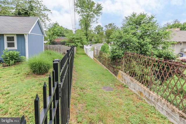 1417 Franklin St, Fredericksburg, VA 22401 - view of yard