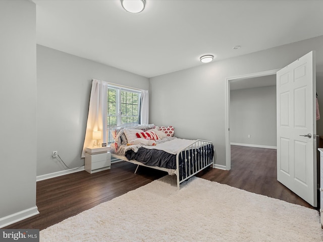 112 Rebels Cir, Winchester, VA 22602 - bedroom with wood finished floors and baseboards