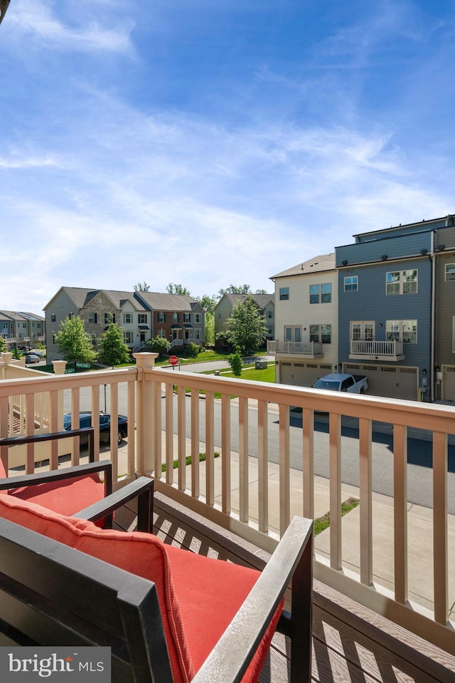 18095 Red Mulberry Rd, Dumfries, VA 22026 - balcony featuring a residential view