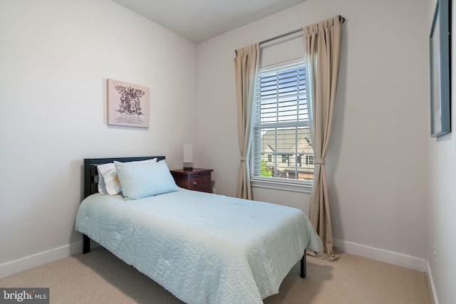 18095 Red Mulberry Rd, Dumfries, VA 22026 - bedroom featuring carpet and baseboards