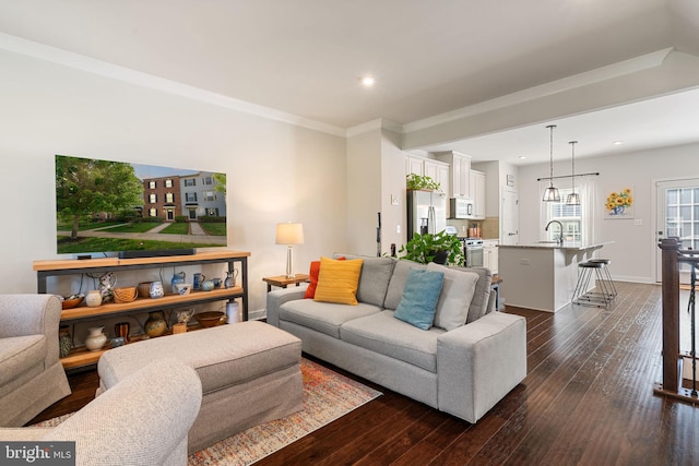 18095 Red Mulberry Rd, Dumfries, VA 22026 - living room featuring dark wood-style flooring, recessed lighting, baseboards, and ornamental molding