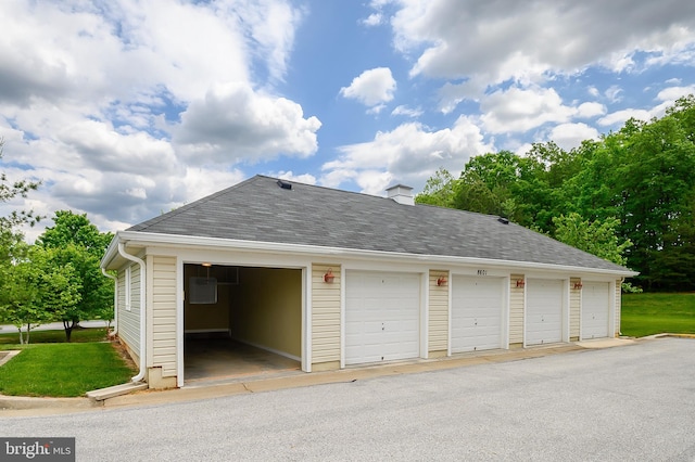 8603 Wintergreen Ct Unit 201, Odenton, MD 21113 - view of garage