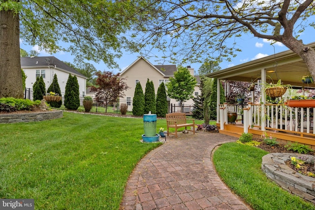 view of yard featuring fence