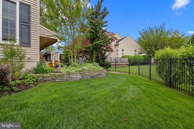 view of yard with fence