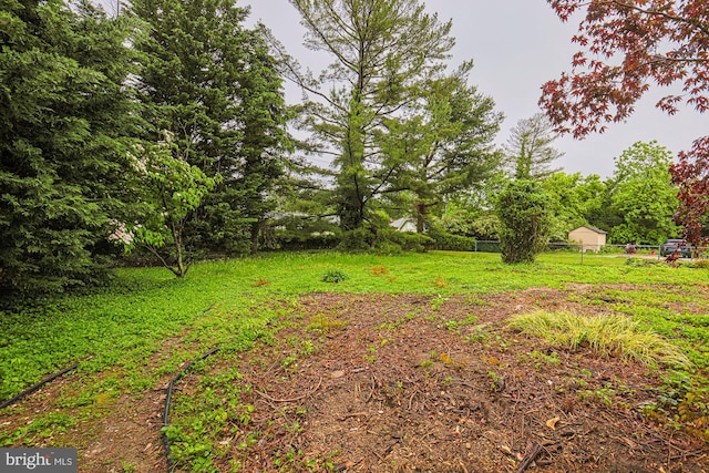 3614 Keene Ave, Baltimore, MD 21214 - view of yard featuring fence