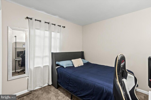 6122 Wallingford Way, Mechanicsburg, PA 17050 - carpeted bedroom featuring baseboards and visible vents