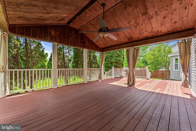 deck with ceiling fan