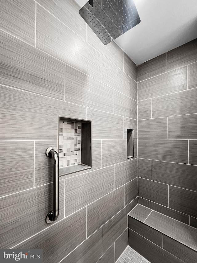 77 Iris Way, Charles Town, WV 25414 - bathroom with a tile shower