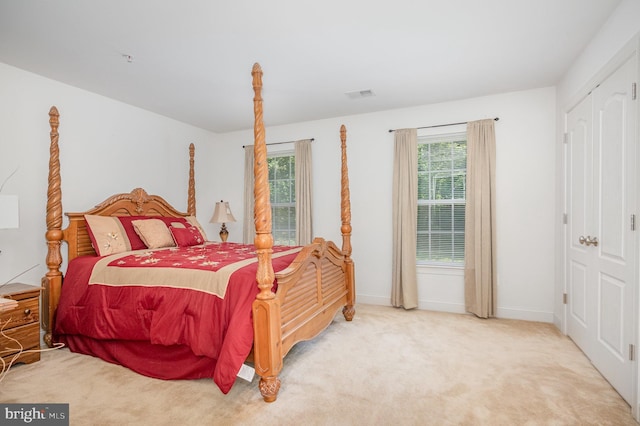 12216 Hillantrae Dr, Clinton, MD 20735 - bedroom with carpet and baseboards