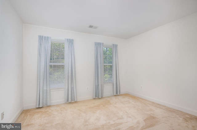 12216 Hillantrae Dr, Clinton, MD 20735 - carpeted empty room with baseboards