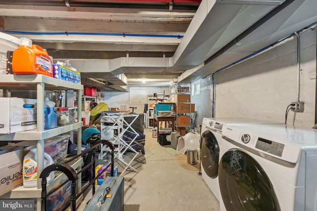 562 Washington Ave, Ewing, NJ 08628 - laundry room with washer and clothes dryer