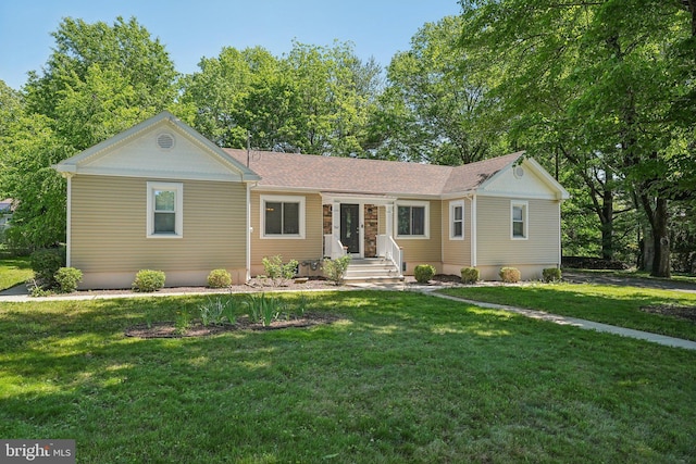 562 Washington Ave, Ewing, NJ 08628 - ranch-style home featuring a front yard