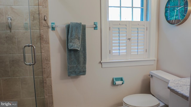 30 Woods Ln, Hanover, PA 17331 - full bath with a shower stall and toilet