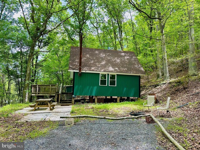 view of outbuilding