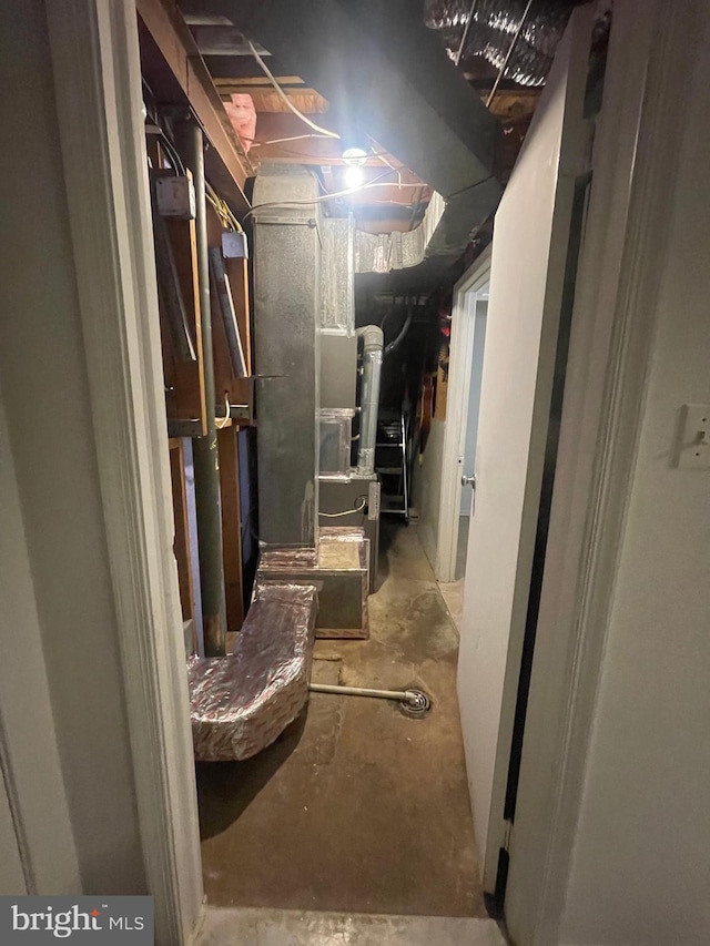 view of unfinished basement