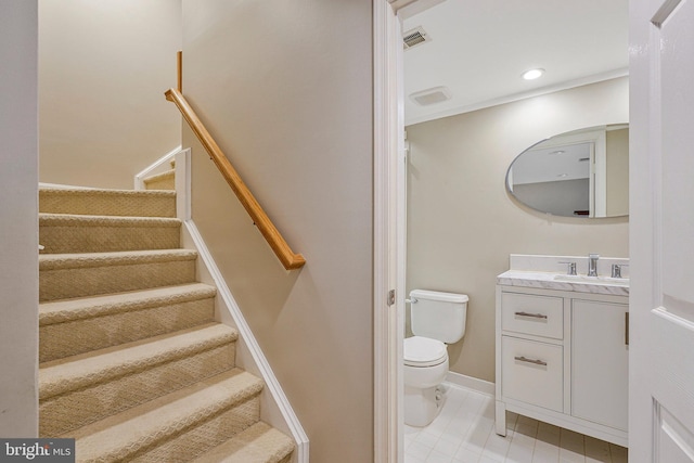 21591 Awbrey Pl, Broadlands, VA 20148 - bathroom featuring toilet, vanity, tile patterned floors, baseboards, and recessed lighting