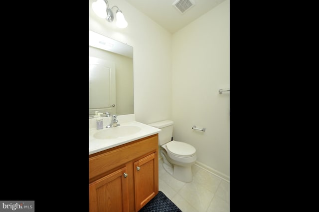 208 Starboard Way, Mount Laurel, NJ 08054 - bathroom featuring toilet, vanity, and baseboards