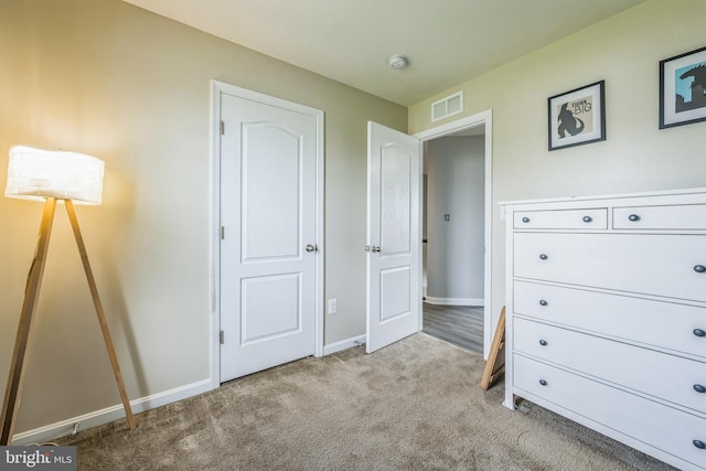 31 Walters Way, Dover, DE 19904 - carpeted bedroom with baseboards