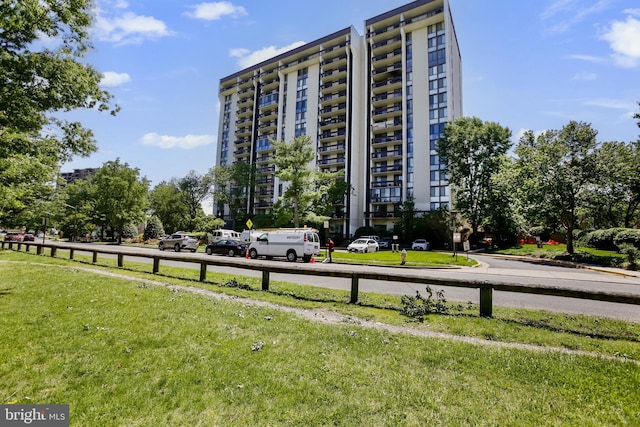 5300 Holmes Run Pkwy Unit 407, Alexandria, VA 22304 - view of apartment building / complex