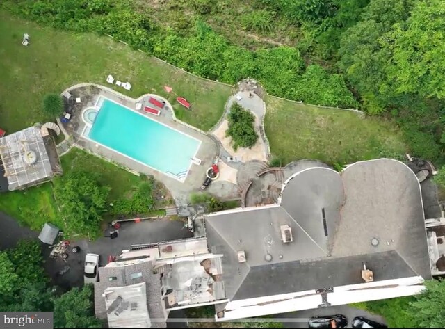 11500 Springridge Rd, Potomac, MD 20854 - bird's eye view of a pool area