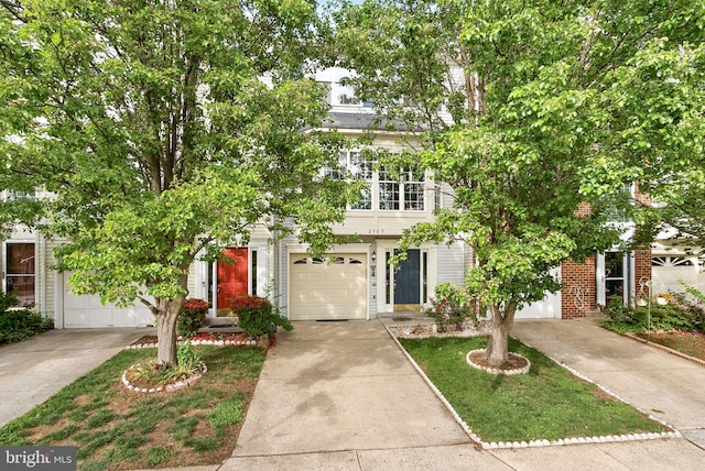 2505 Wheat Meadow Ct, Herndon, VA 20171 - view of front of house with concrete driveway