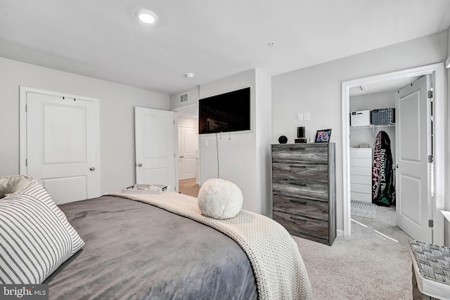 305 Maple Run Dr, York, PA 17404 - bedroom with a walk in closet, a closet, and carpet flooring
