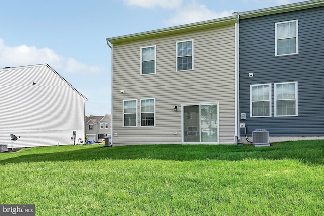 305 Maple Run Dr, York, PA 17404 - rear view of property with a yard and cooling unit