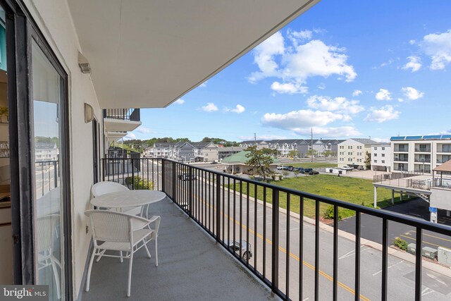 11 142nd St Unit 31003, Ocean City, MD 21842 - balcony featuring a residential view