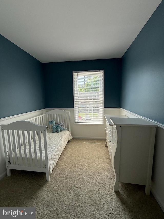 bedroom featuring carpet floors