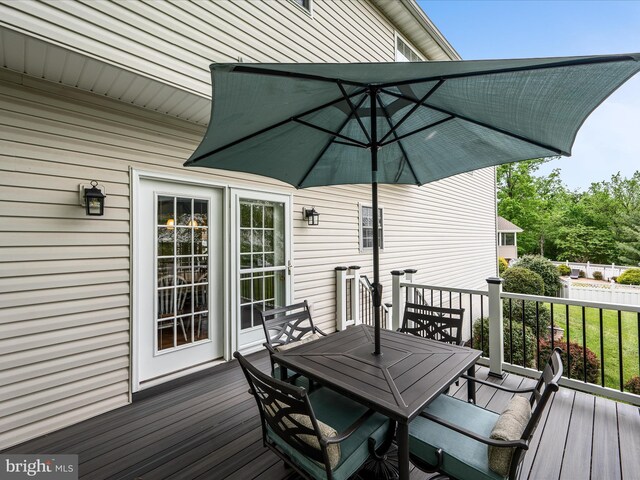 126 Boydton Plank Dr, Stephens City, VA 22655 - wooden terrace with outdoor dining area