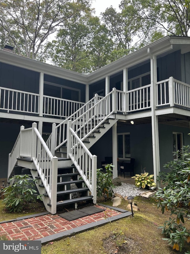 115 Carnoustie Rd, Dover, DE 19904 - exterior space featuring stairway