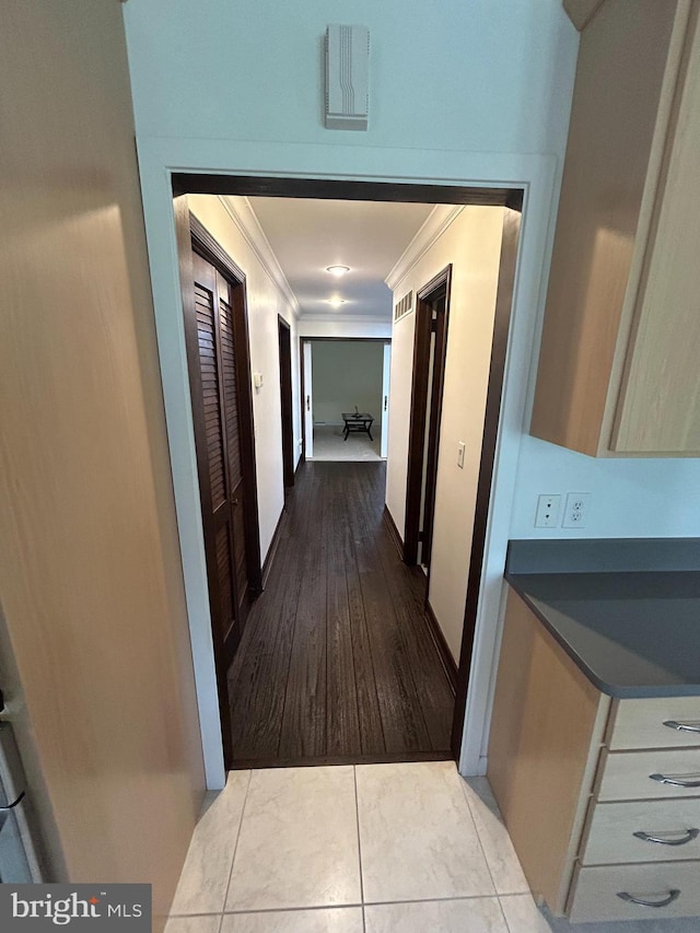 115 Carnoustie Rd, Dover, DE 19904 - hallway featuring crown molding and visible vents