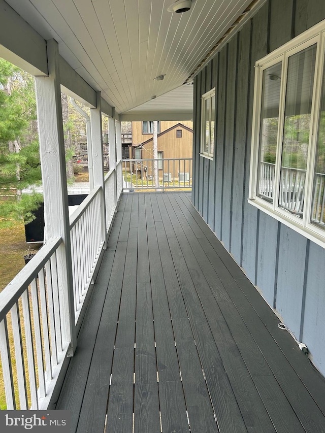 115 Carnoustie Rd, Dover, DE 19904 - view of wooden terrace