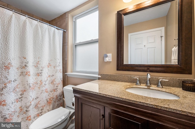 866 N 20th St, Philadelphia, PA 19130 - full bath with vanity, toilet, and a shower with shower curtain