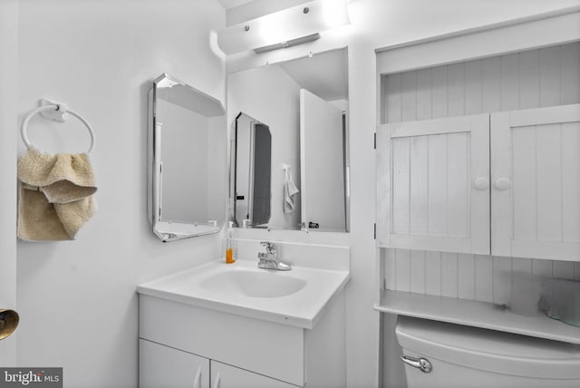 1 E University Pkwy Unit 1502, Baltimore, MD 21218 - bathroom featuring vanity