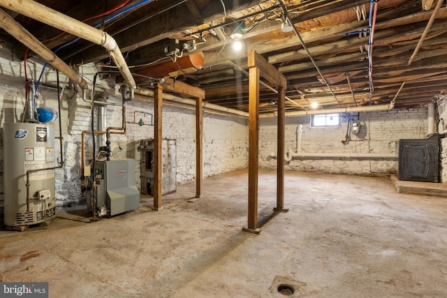 240 W Philadelphia St, York, PA 17403 - below grade area featuring a heating unit and gas water heater