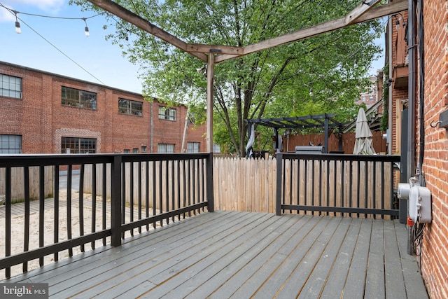 240 W Philadelphia St, York, PA 17403 - deck featuring a pergola
