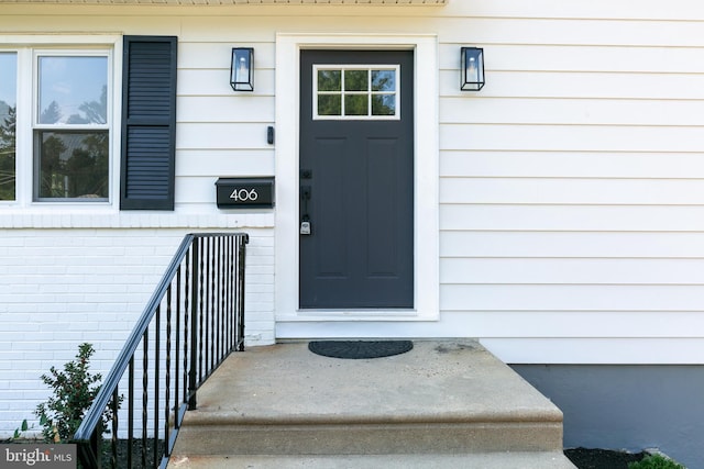 view of exterior entry