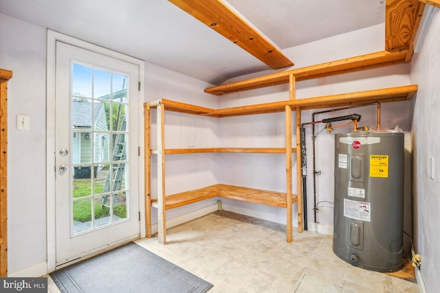 905 Burke Dr, Woodbridge, VA 22191 - utility room featuring electric water heater
