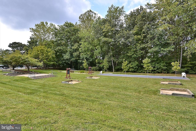 701 Ballast Way, Annapolis, MD 21401 - view of community featuring a yard