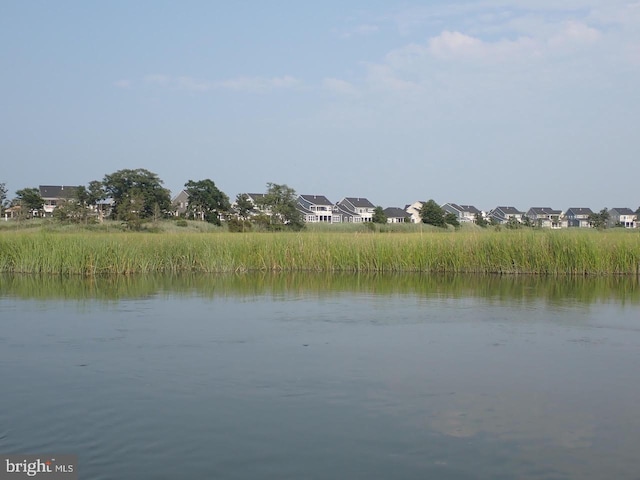 water view featuring a residential view