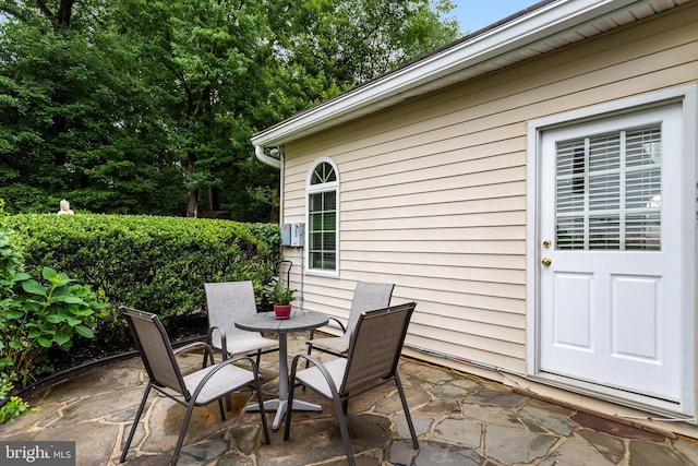 8108 Beech Tree Rd, Bethesda, MD 20817 - view of patio / terrace featuring outdoor dining area