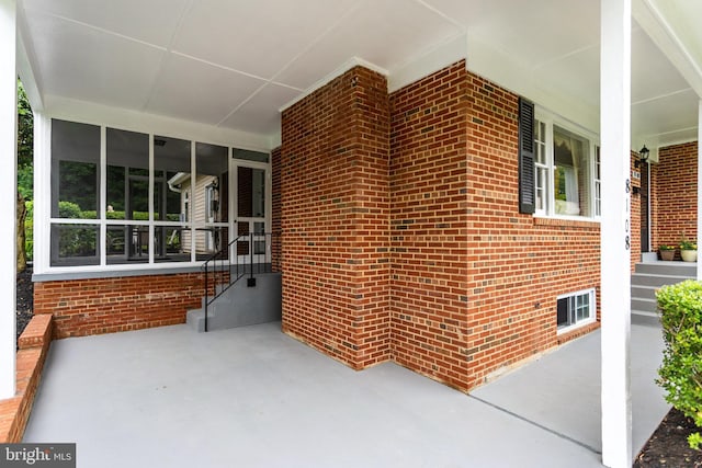 8108 Beech Tree Rd, Bethesda, MD 20817 - view of patio / terrace