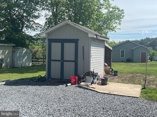 627 Ash St, Strasburg, VA 22657 - view of shed