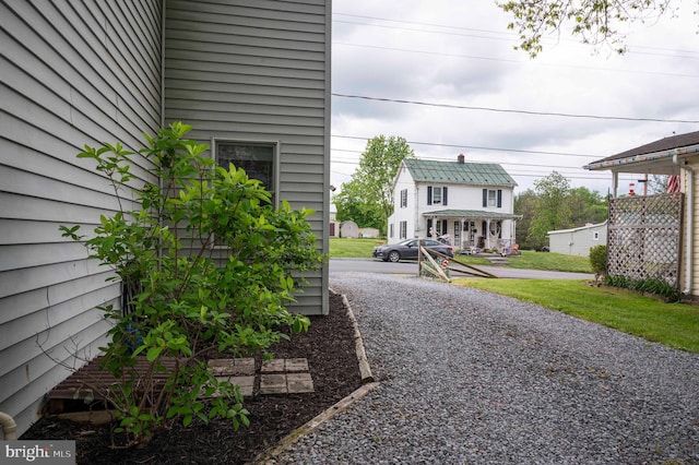 627 Ash St, Strasburg, VA 22657 - view of dirt / gravel road