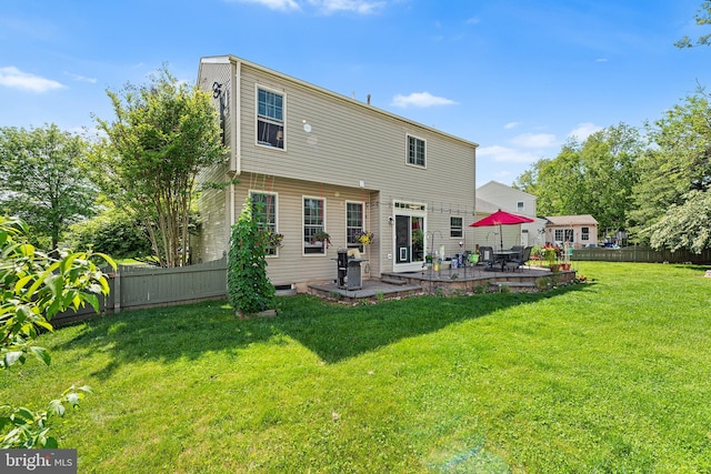 1 Deep Pond Dr, Spring City, PA 19475 - back of property with a patio