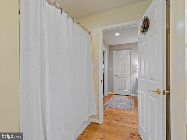 744 Goose Neck Dr, Lititz, PA 17543 - corridor featuring light wood-style flooring, recessed lighting, and baseboards