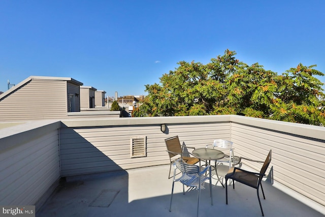 view of patio with outdoor dining space