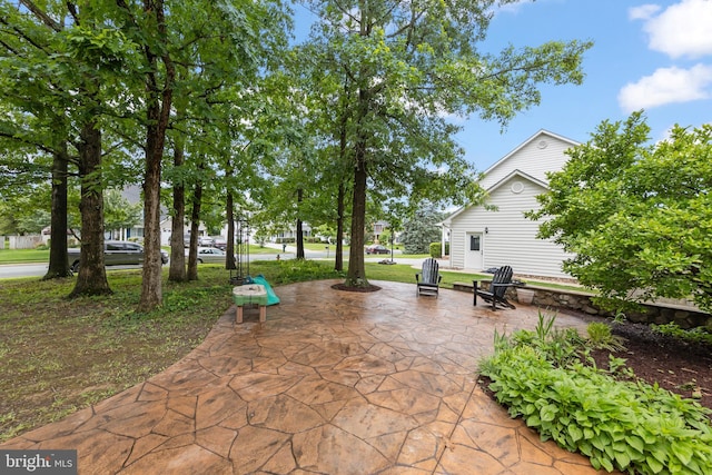 100 Lucy Long Ct, Stephens City, VA 22655 - view of patio / terrace